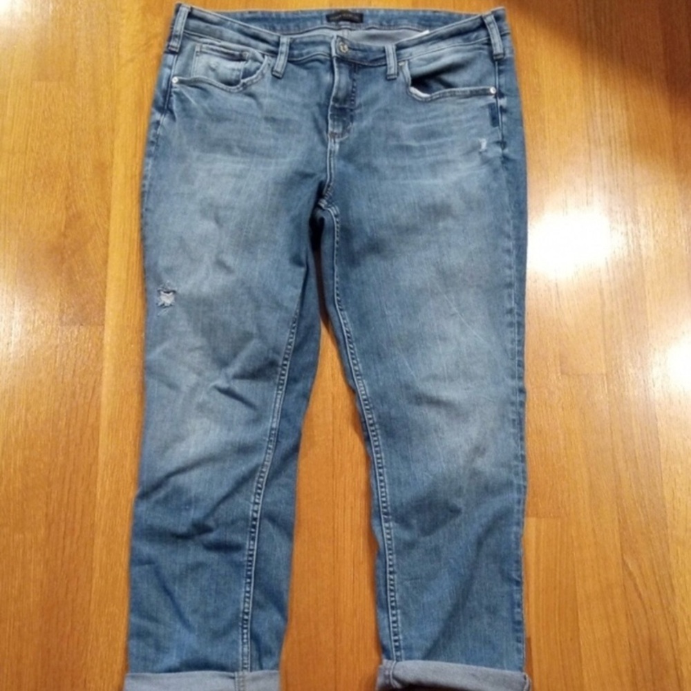 Silver Jeans Women's Distressed Straight Leg Blue Jeans Boho Casual, 32